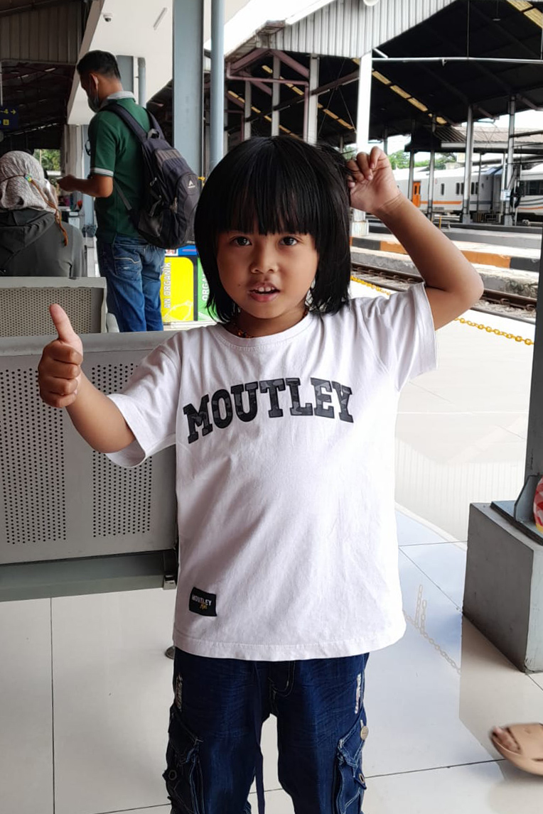 Alvin (2) Alvin (2)