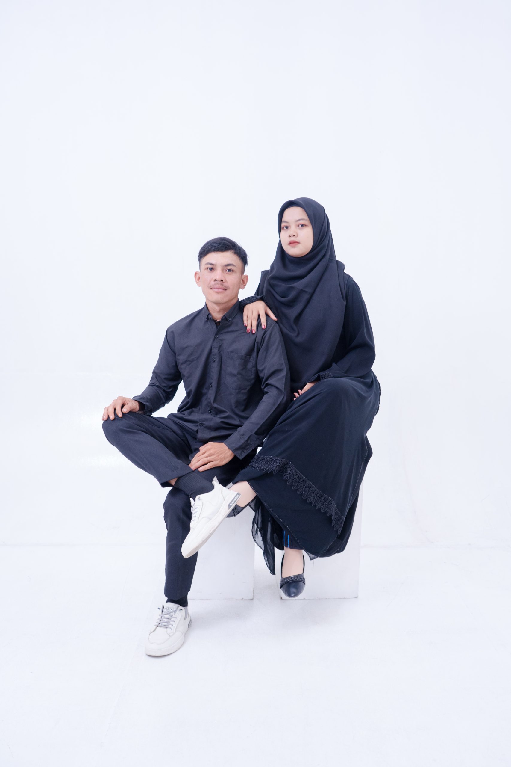 Sulis & Eko (3) Sulis & Eko (3)