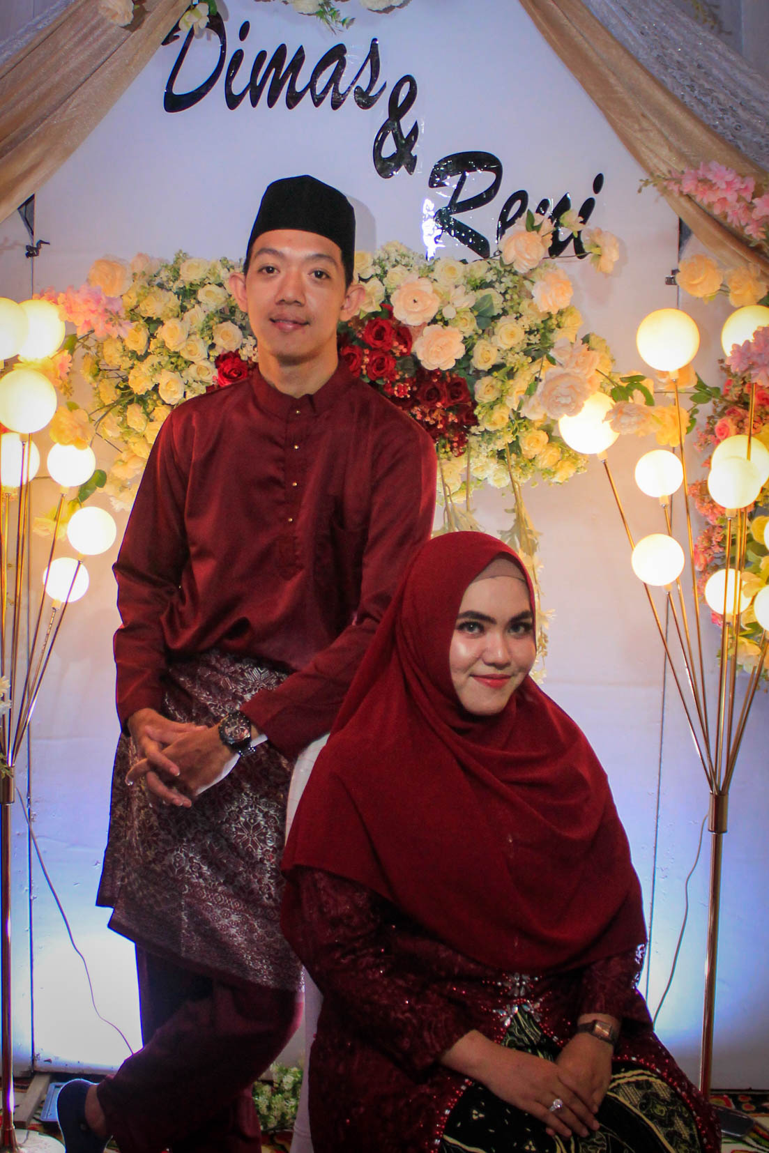 Dimas & Reni (1) Dimas & Reni (1)