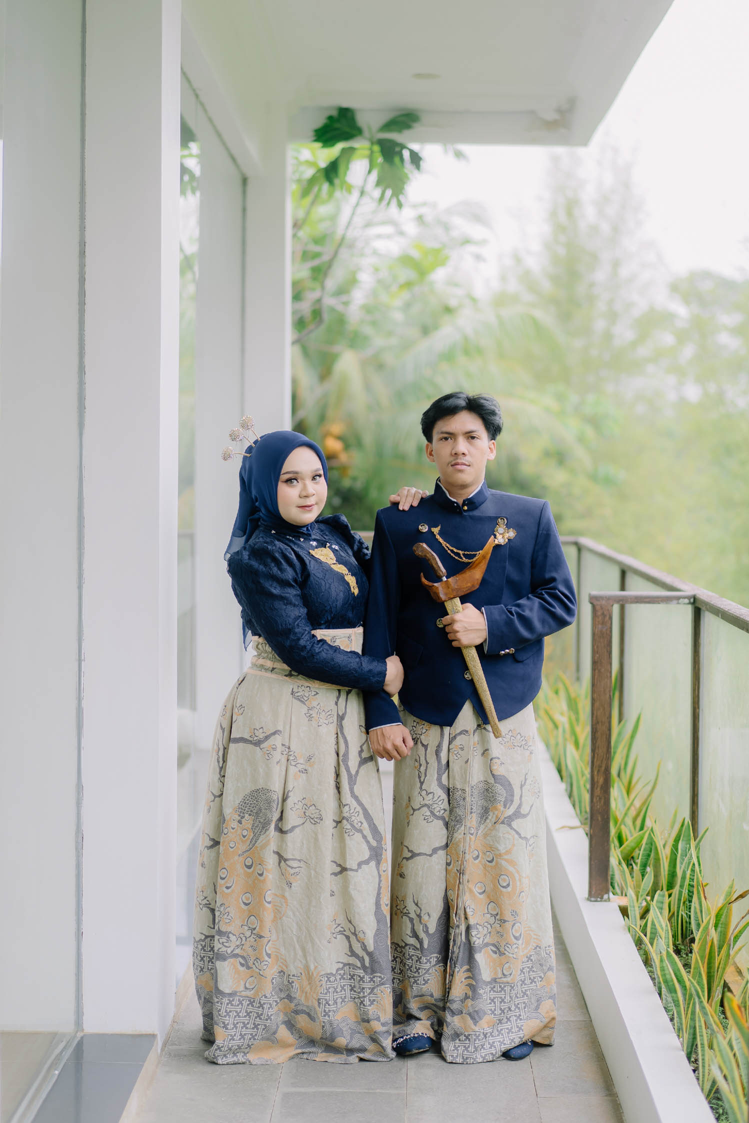 Akbar & Dhita (1) Akbar & Dhita (1)