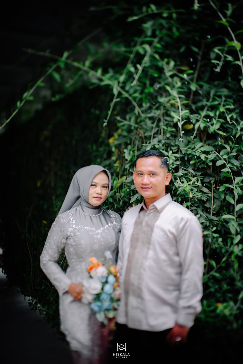 Pepi & Raji (8) Pepi & Raji (8)